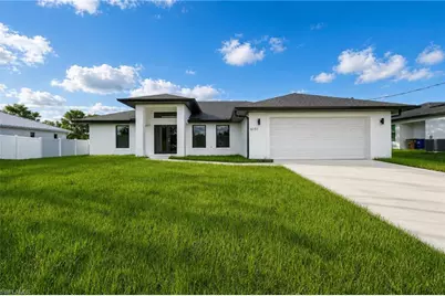 6151 Hershey Ave, Fort Myers, FL 33905 - Photo 1