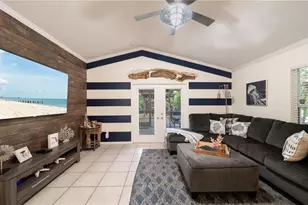 691 102nd Ave N, Naples, FL 34108 - Photo 1