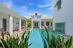 667 Binnacle Dr, Naples, FL 34103 - Photo 1