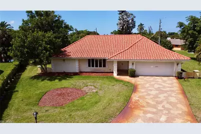 2353 Abbey Ct, Naples, FL 34112 - Photo 1