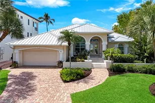 452 Willet Ave, Naples, FL 34108 - Photo 1