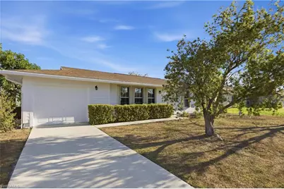 221 SW 22nd St, Cape Coral, FL 33991 - Photo 1