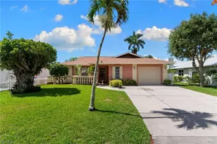 1020 28th Ave N, Naples, FL 34103 - Photo 1