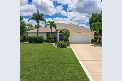 2017 NE 5th Pl, Cape Coral, FL 33909 - Photo 1