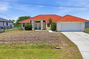 1011 Chadbourne Ave, Lehigh Acres, FL 33971 - Photo 1