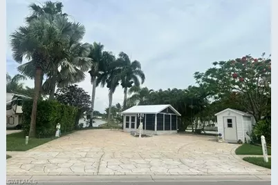 1112 Platinum Lake Ln, Naples, FL 34114 - Photo 1