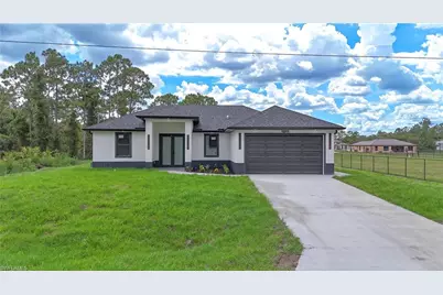 1011 Eighth Ave, Lehigh Acres, FL 33972 - Photo 1