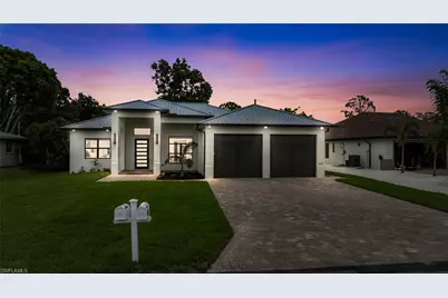 4658 Del Rio Ln, Bonita Springs, FL 34134 - Photo 1