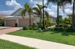 14631 Edgewater Cir, Naples, FL 34114 - Photo 1
