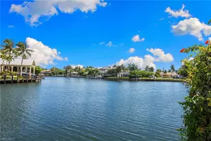 421 21st Ave S, Naples, FL 34102 - Photo 1