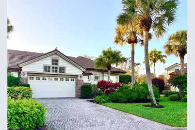 723 Courtside Dr, Naples, FL 34105 - Photo 1