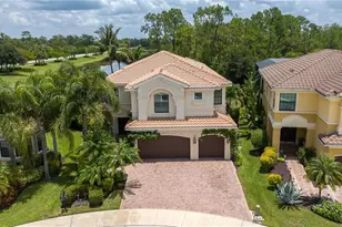 3335 Pacific Dr, Naples, FL 34119 - Photo 1