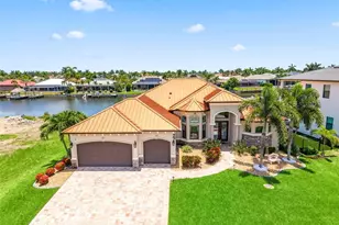 2639 SW 29th Ave, Cape Coral, FL 33914 - Photo 1