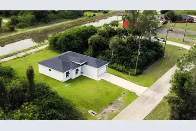 6108 Stratton Rd, Fort Myers, FL 33905 - Photo 1