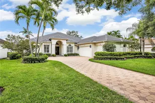 2944 Gardens Blvd, Naples, FL 34105 - Photo 1