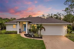 721 Logan Blvd S, Naples, FL 34119 - Photo 1