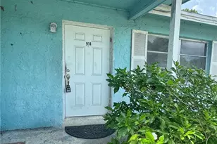914 San Remo Ave, Naples, FL 34104 - Photo 1