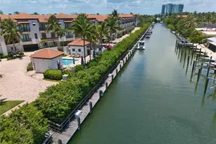1500 5th Ave S, Naples, FL 34102 - Photo 1