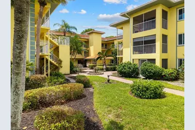 1001 Foxfire Ln #102, Naples, FL 34104 - Photo 1