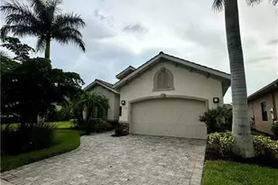1581 Serrano Cir, Naples, FL 34105 - Photo 1