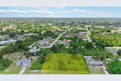 11236 Gulfstream Blvd, Port Charlotte, FL 33981 - Photo 1