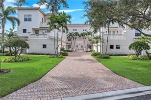 558 Avellino Isles Cir, Naples, FL 34119 - Photo 1