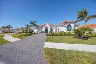18656 Royal Hammock Blvd, Naples, FL 34114 - Photo 1