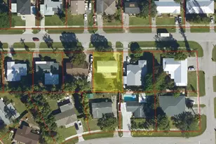 3088 Poinciana Dr, Naples, FL 34105 - Photo 1