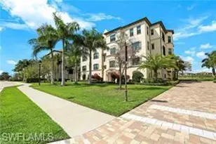 16379 Viansa Wy, Naples, FL 34110 - Photo 1