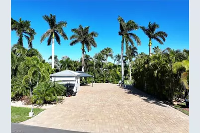 5861 Maplewood Ct, Fort Myers, FL 33905 - Photo 1