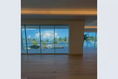 871 Gulf Shore Blvd N, Naples, FL 34102 - Photo 1