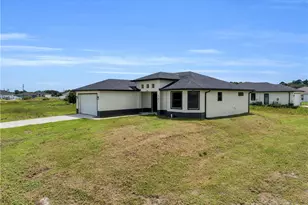727 Aletha Ave S, Lehigh Acres, FL 33974 - Photo 1