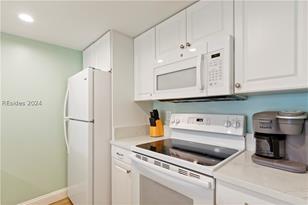 147 Lighthouse Rd, Hilton Head Island, SC 29928 - Photo 13