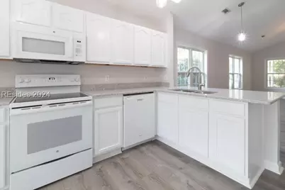 74 Bridgewater Drive, Bluffton, SC 29910 - Photo 5