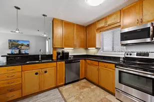 663 William Hilton Pkwy, Hilton Head Island, SC 29928 - Photo 3