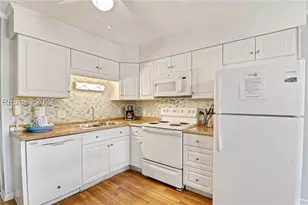 40 Folly Field Rd, Hilton Head Island, SC 29928 - Photo 7