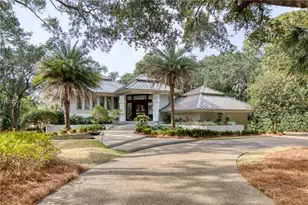 29 Baynard Park Rd, Hilton Head Island, SC 29928 - Photo 1