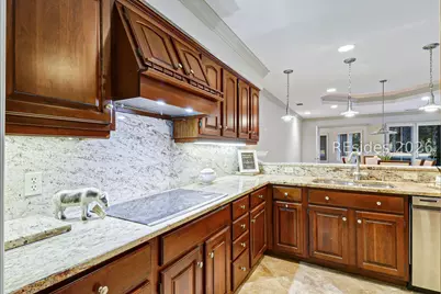 11 Dahlgren Lane, Hilton Head Island, SC 29928 - Photo 9