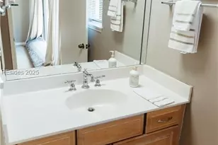 20 Fairway Winds Pl, Hilton Head Island, SC 29928 - Photo 3