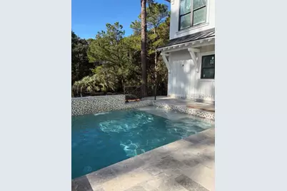 15 Bradley Circle, Hilton Head Island, SC 29928 - Photo 9