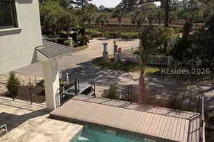 13 Bradley Cir, Hilton Head Island, SC 29928 - Photo 11