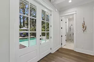 13 Bradley Cir, Hilton Head Island, SC 29928 - Photo 5