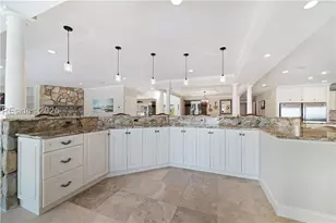 25 N Calibogue Cay Rd, Hilton Head Island, SC 29928 - Photo 15