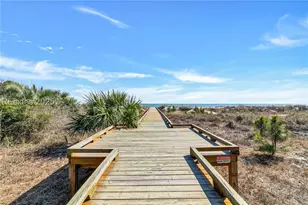 9 Bayberry Ln, Hilton Head Island, SC 29928 - Photo 3