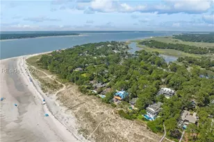 9 Brown Pelican Rd, Hilton Head Island, SC 29928 - Photo 11