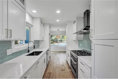 17 Bridgeport Lane, Hilton Head Island, SC 29928 - Photo 11