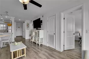 663 William Hilton Pkwy, Hilton Head Island, SC 29928 - Photo 9