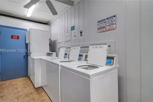 40 Folly Field Rd, Hilton Head Island, SC 29928 - Photo 29