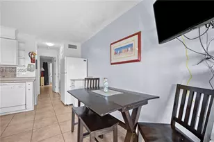 40 Folly Field Rd, Hilton Head Island, SC 29928 - Photo 11