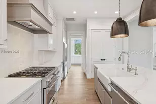 8 Silver Oak Cir, Hilton Head Island, SC 29926 - Photo 13